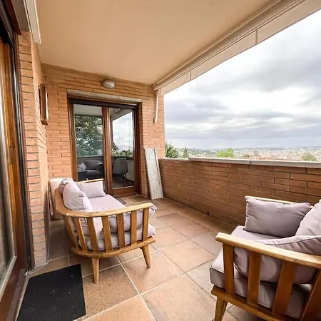 Montjuic Town House With Pool