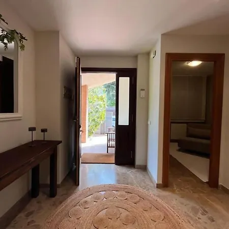 Montjuic Town House With Pool