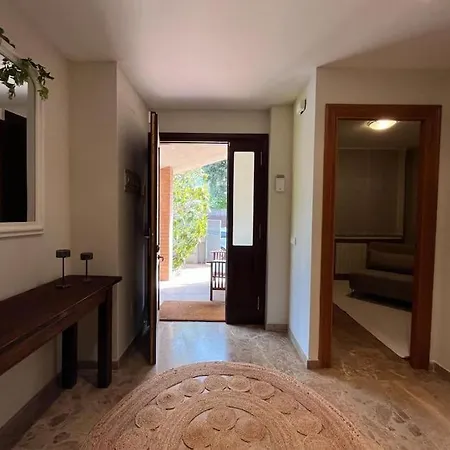 Nyaraló Montjuic Town House With Pool *