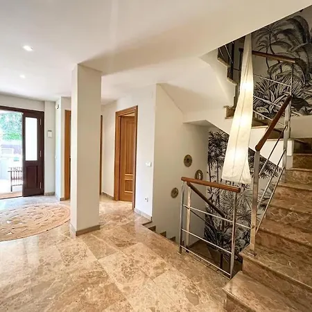 Montjuic Town House With Pool